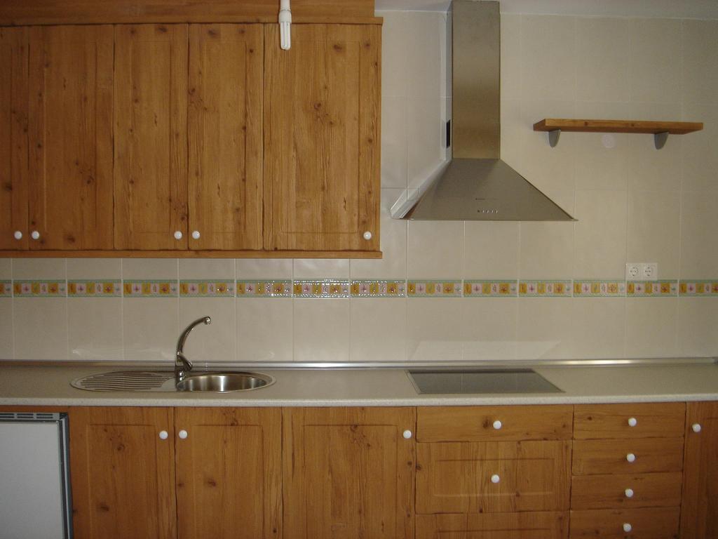 Apartamentos Serrano Ribatajada Exteriör bild